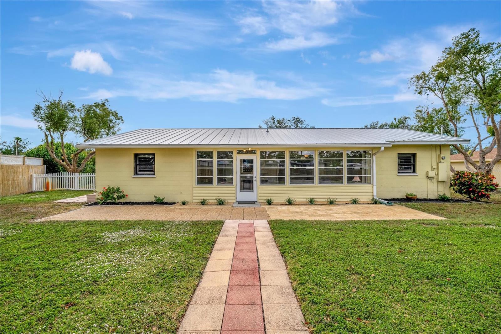 409 ARCHIBALD AVE, SARASOTA, FL, 34243