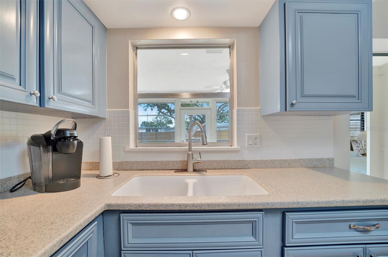 409 ARCHIBALD AVE, SARASOTA, FL, 34243