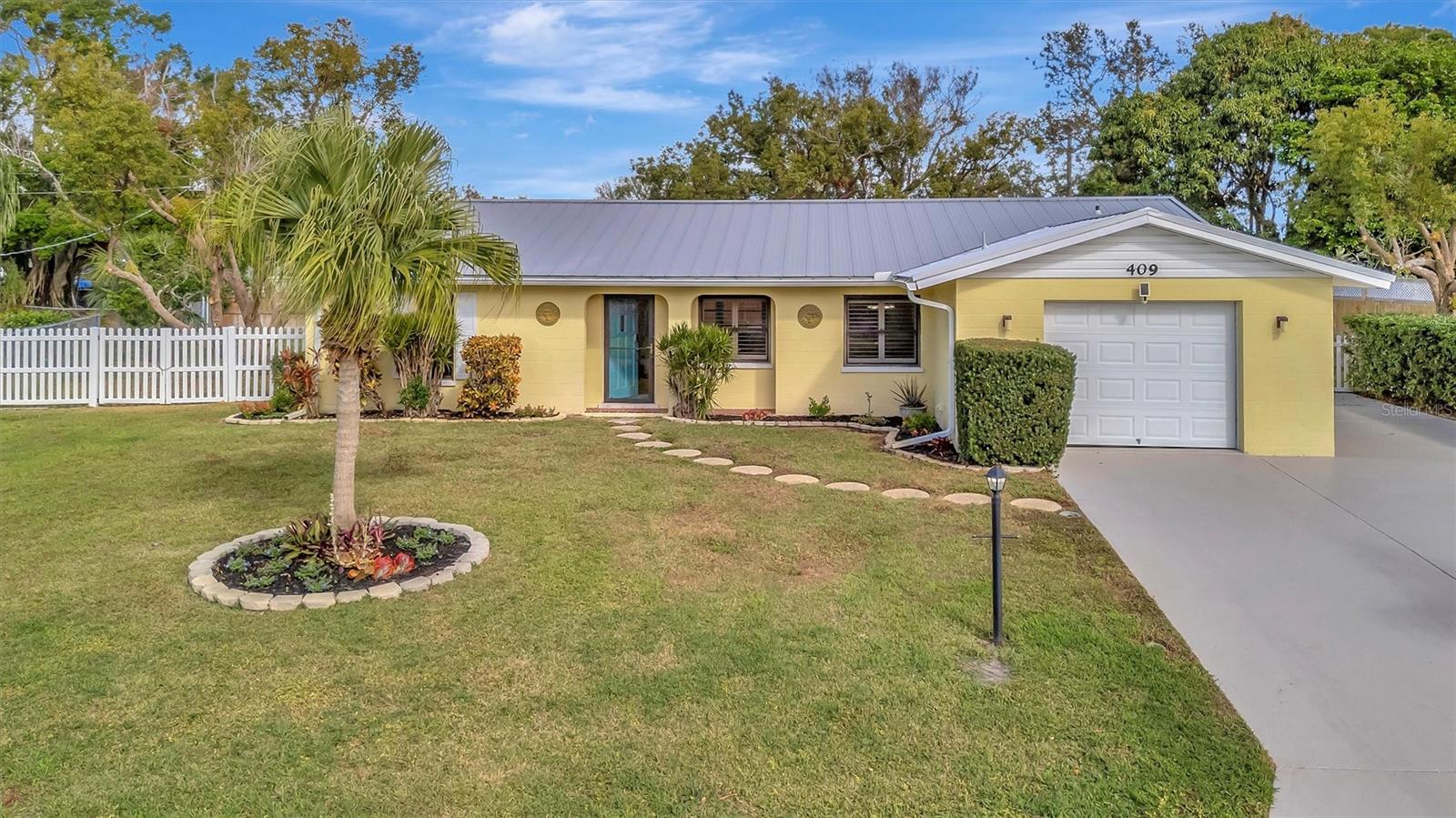 409 ARCHIBALD AVE, SARASOTA, FL, 34243