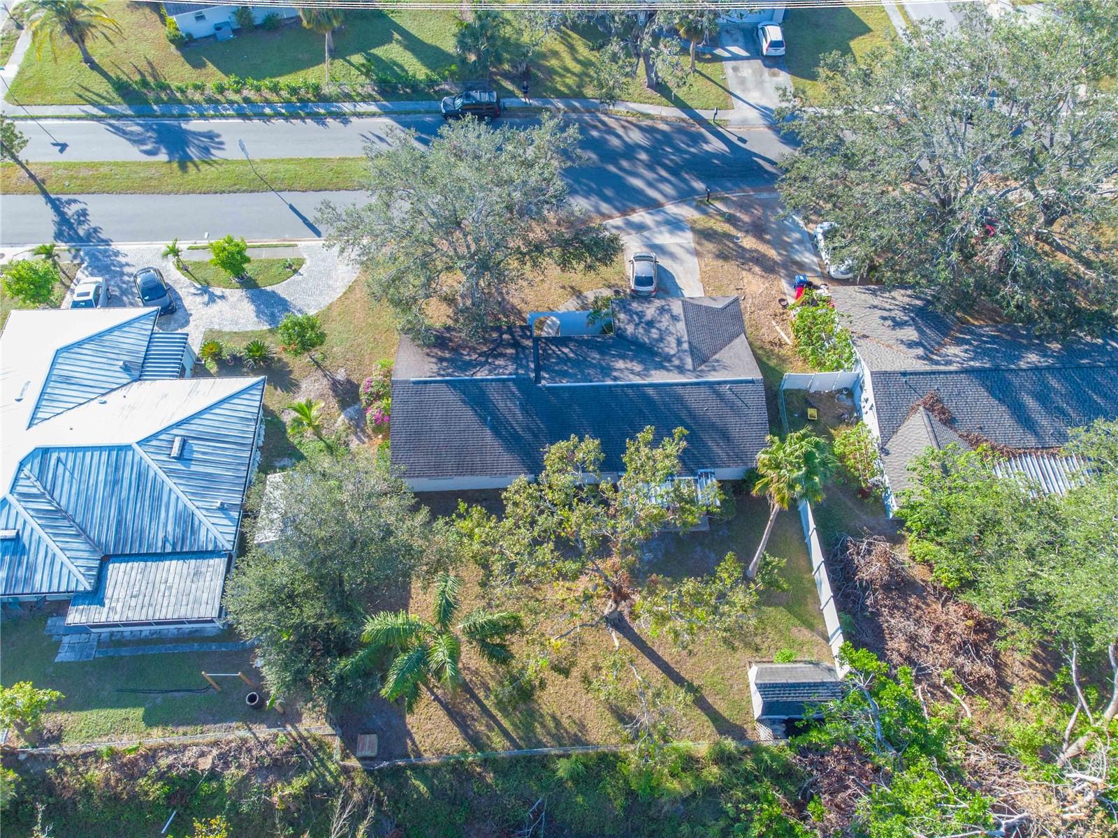3207 WOODMONT DR, SARASOTA, FL, 34232