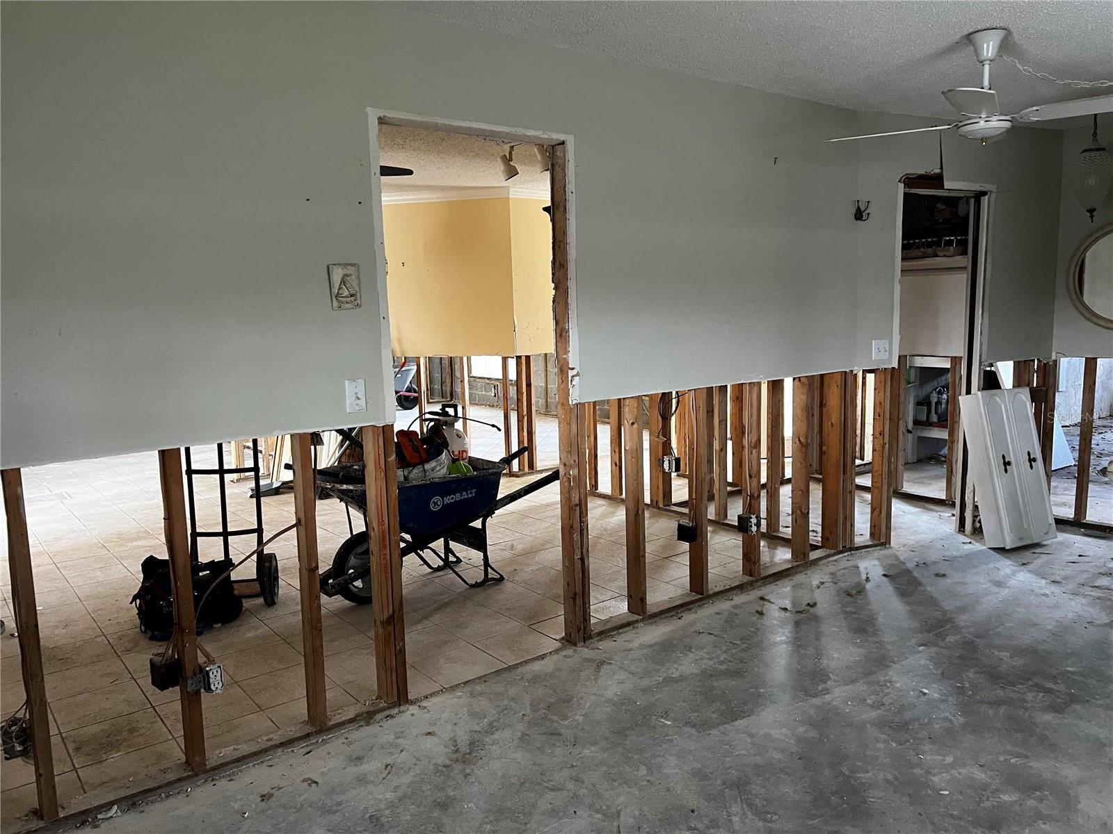 914 SAGO PALM WAY, APOLLO BEACH, FL, 33572