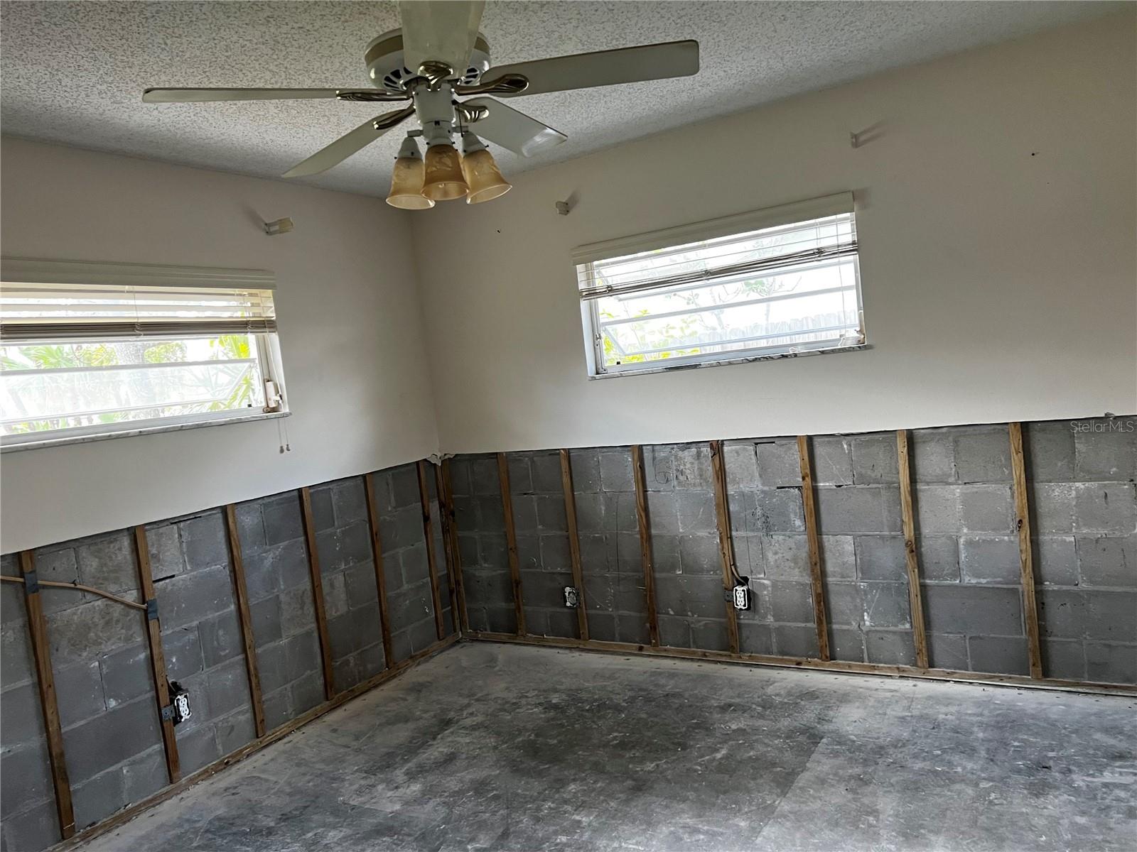 914 SAGO PALM WAY, APOLLO BEACH, FL, 33572