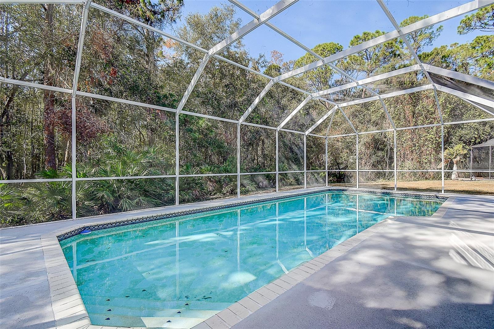 8620 BROOKWAY CIR, TAMPA, FL, 33635