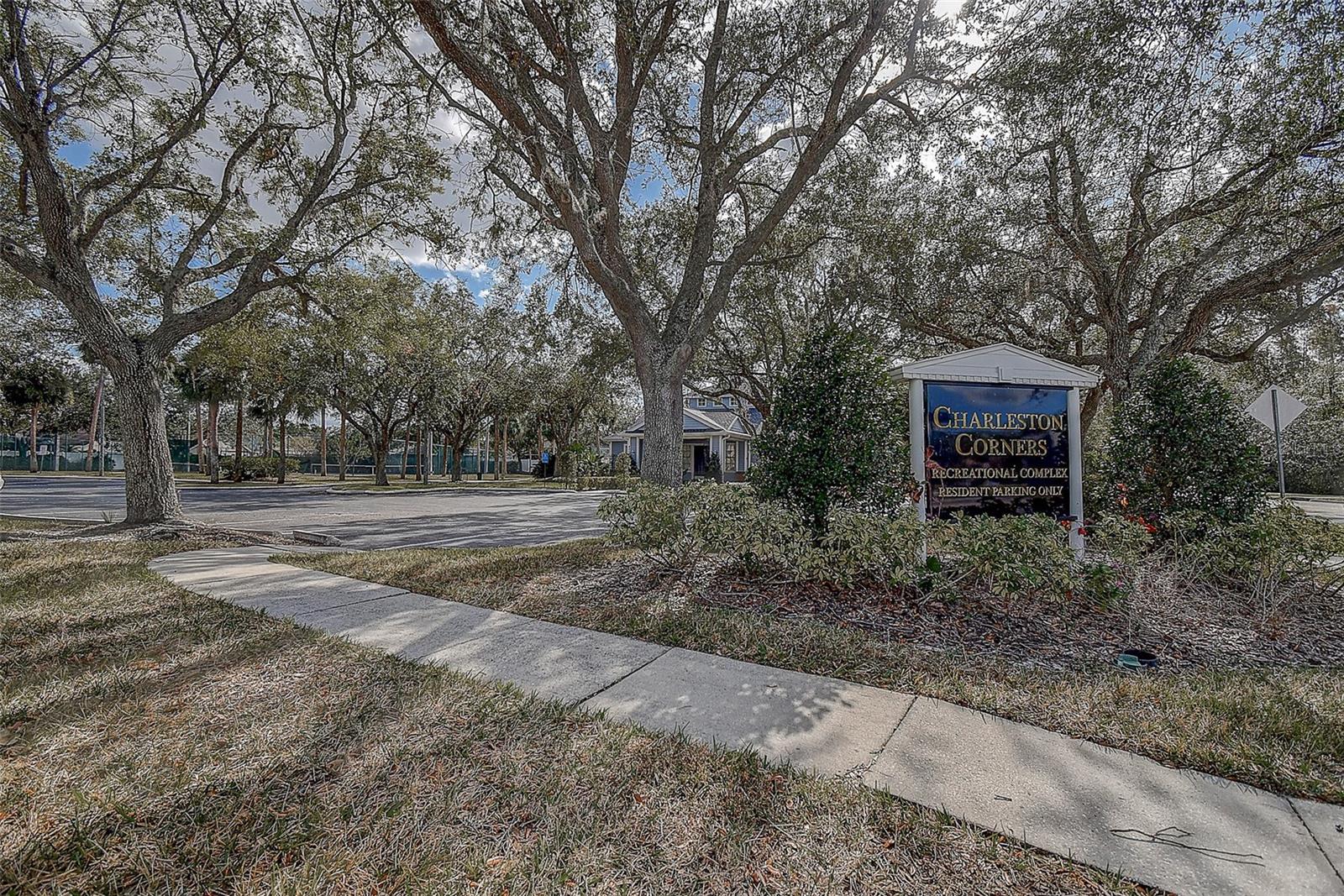 8620 BROOKWAY CIR, TAMPA, FL, 33635