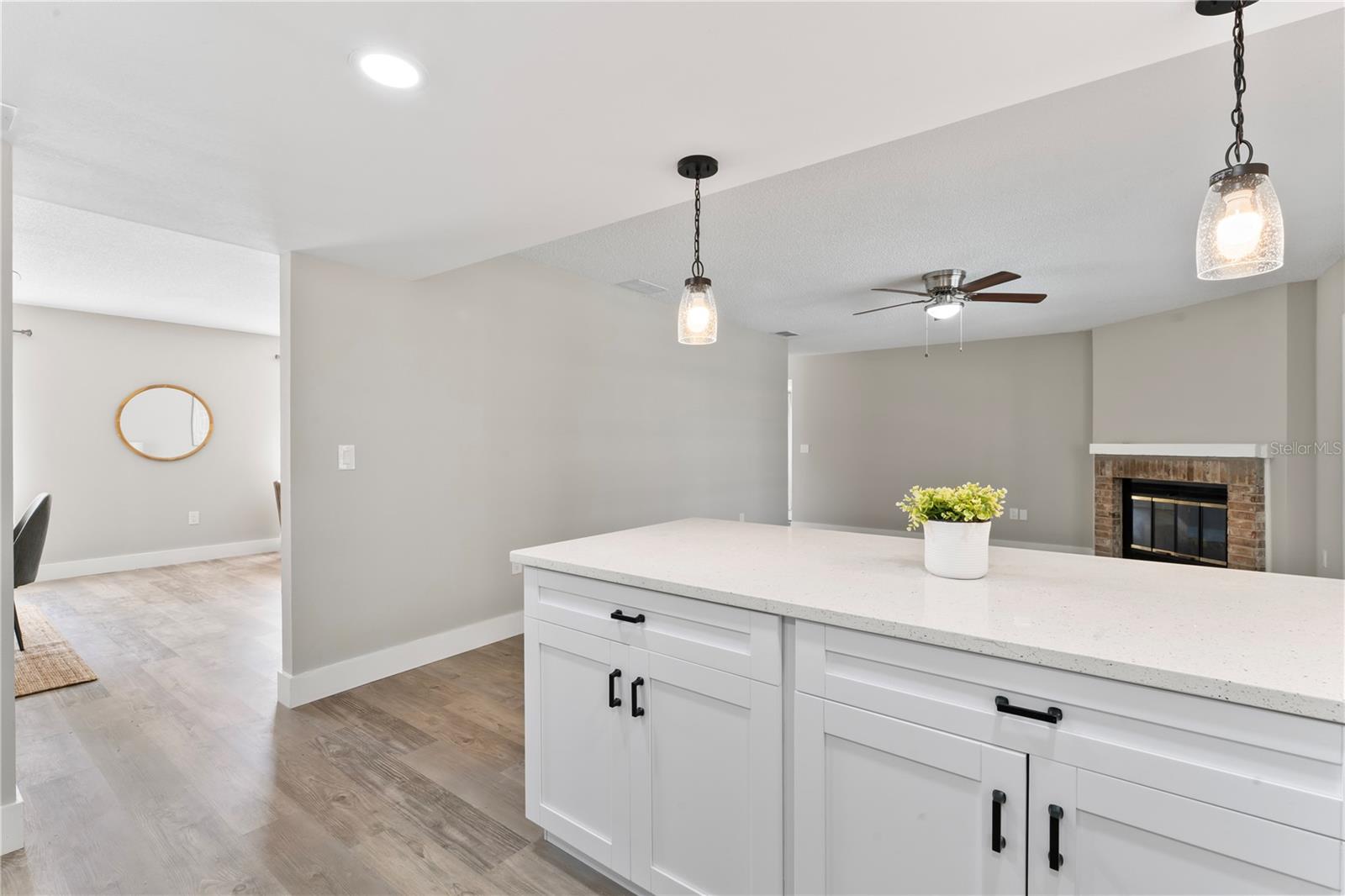 2118 HUNTINGTON AVE, SARASOTA, FL, 34232