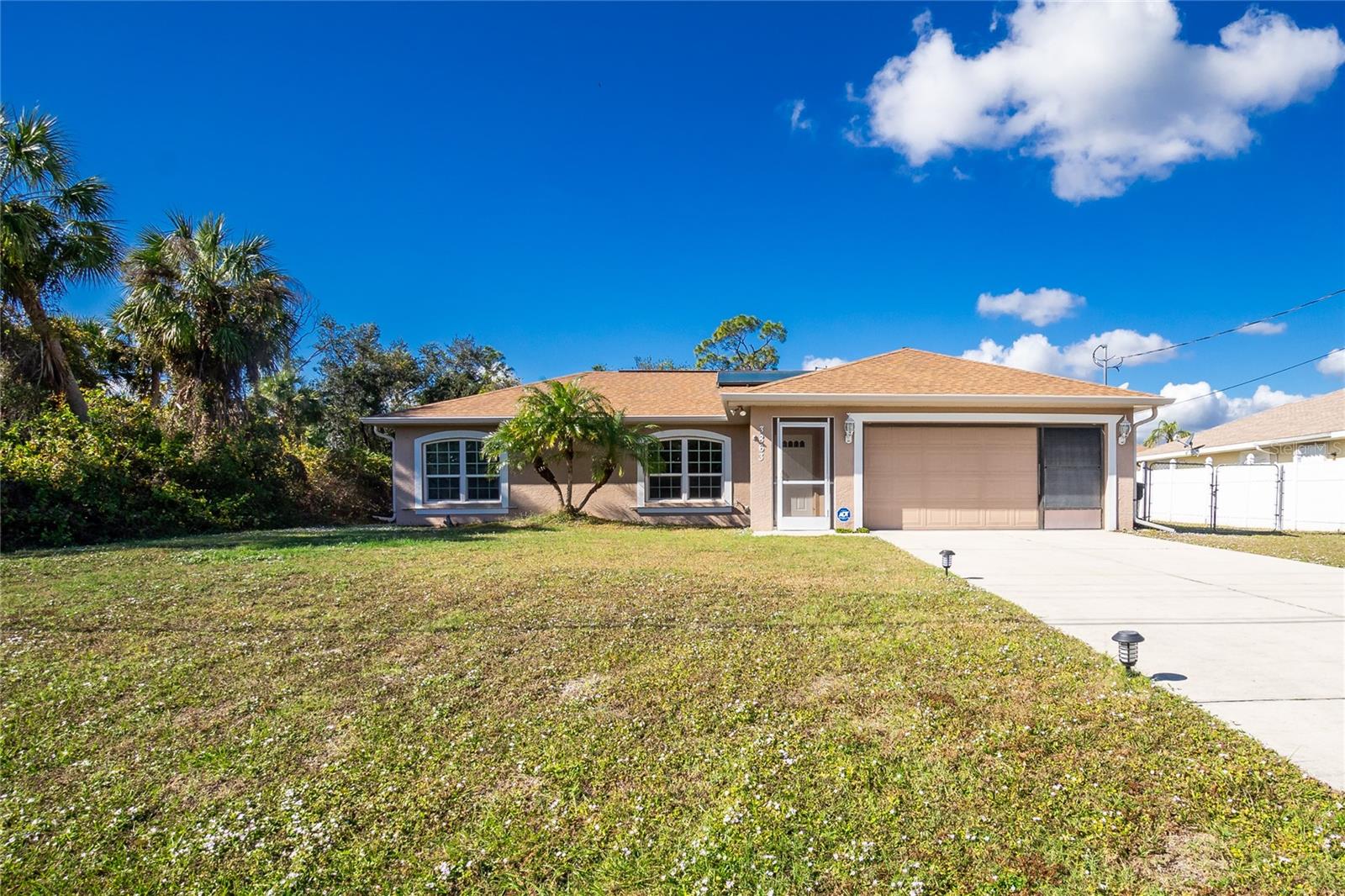3863 S CHAMBERLAIN BLVD, NORTH PORT, FL, 34286