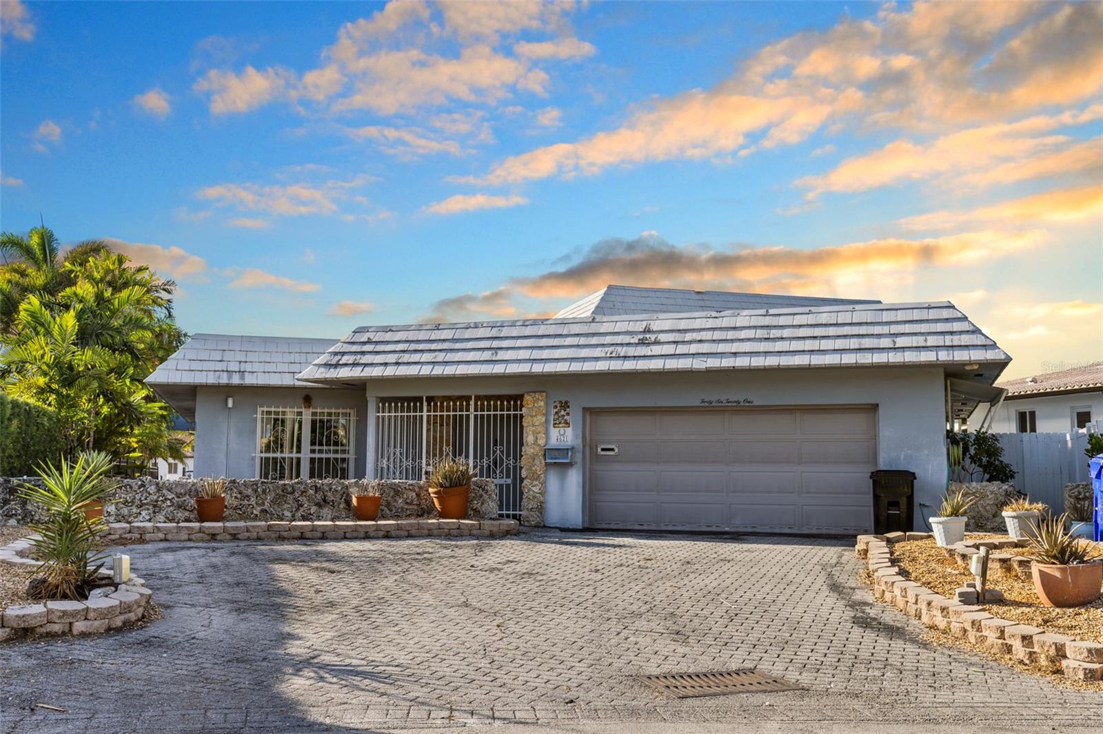 4621 W TRADEWINDS AVE, LAUDERDALE BY THE SEA, FL, 33308