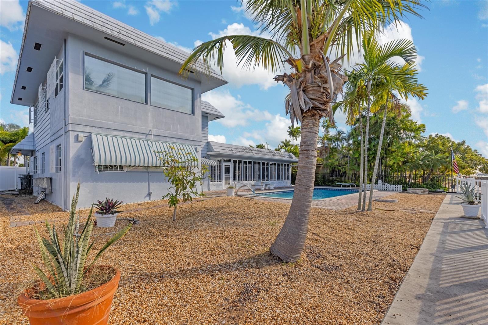 4621 W TRADEWINDS AVE, LAUDERDALE BY THE SEA, FL, 33308