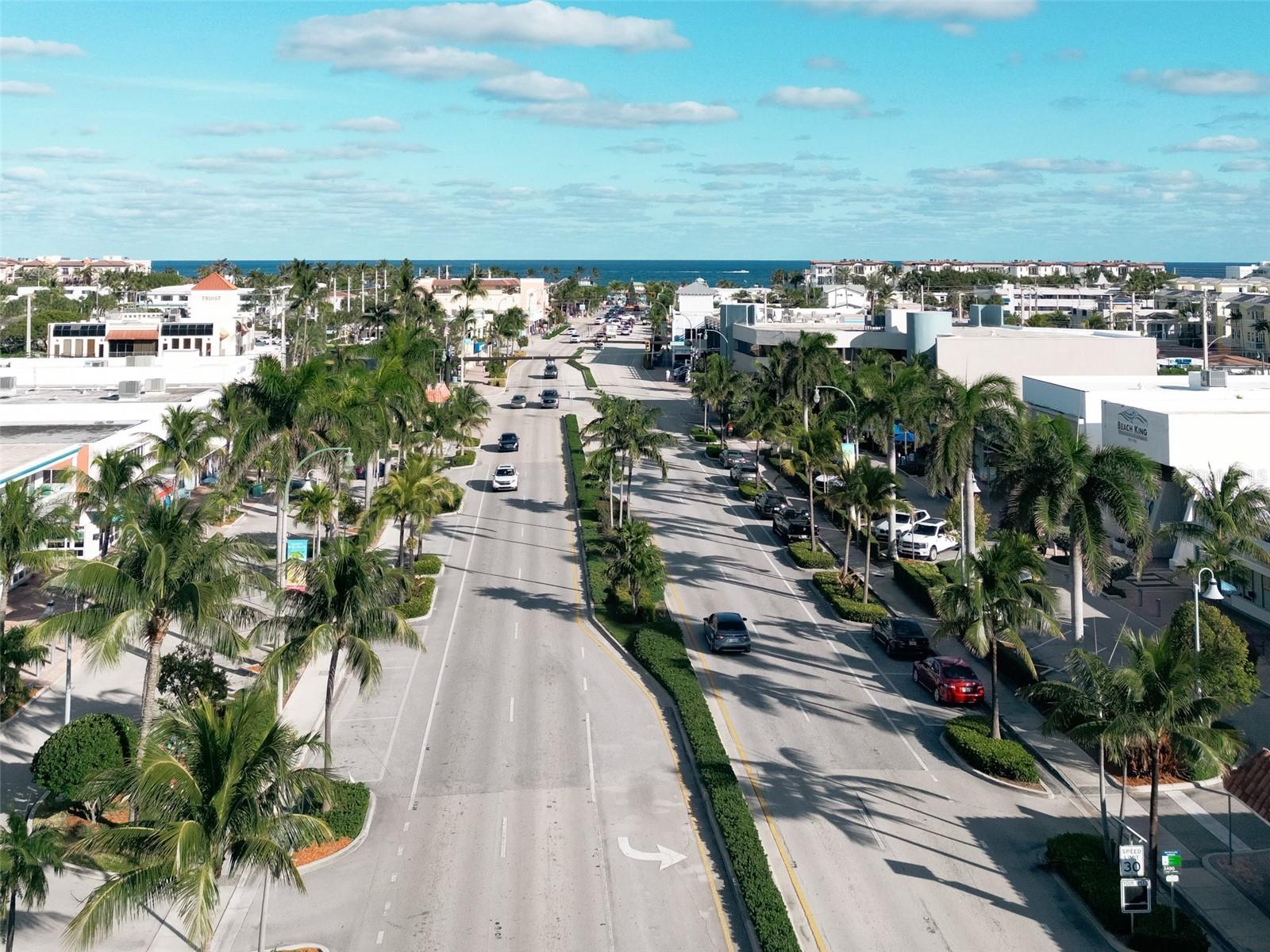 4621 W TRADEWINDS AVE, LAUDERDALE BY THE SEA, FL, 33308