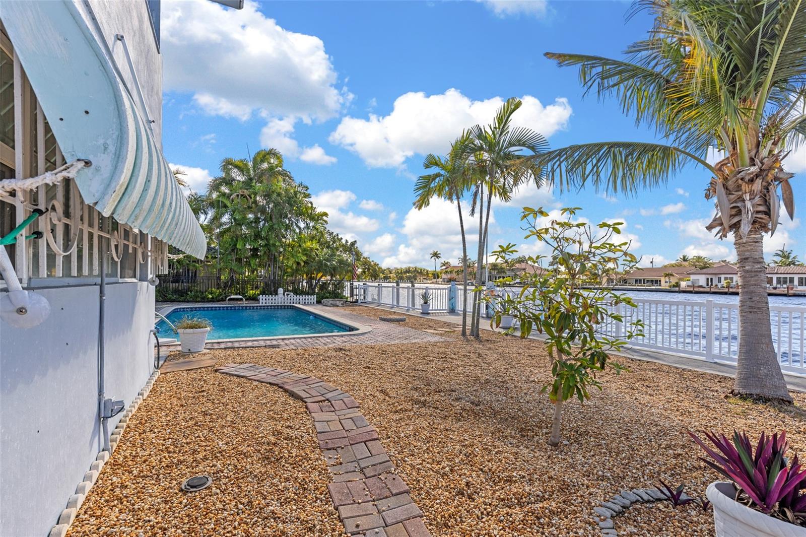 4621 W TRADEWINDS AVE, LAUDERDALE BY THE SEA, FL, 33308