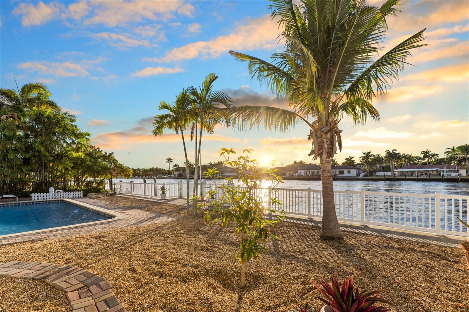4621 W TRADEWINDS AVE, LAUDERDALE BY THE SEA, FL, 33308