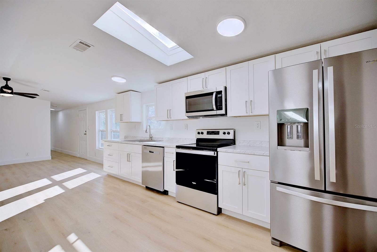 30 ARMADILLO RD, FROSTPROOF, FL, 33843