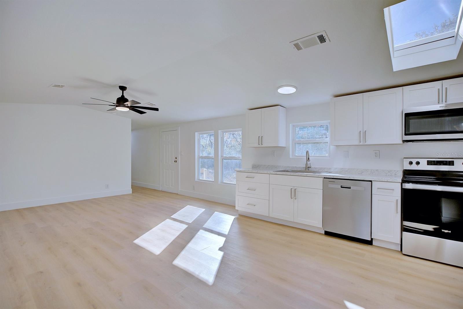 30 ARMADILLO RD, FROSTPROOF, FL, 33843