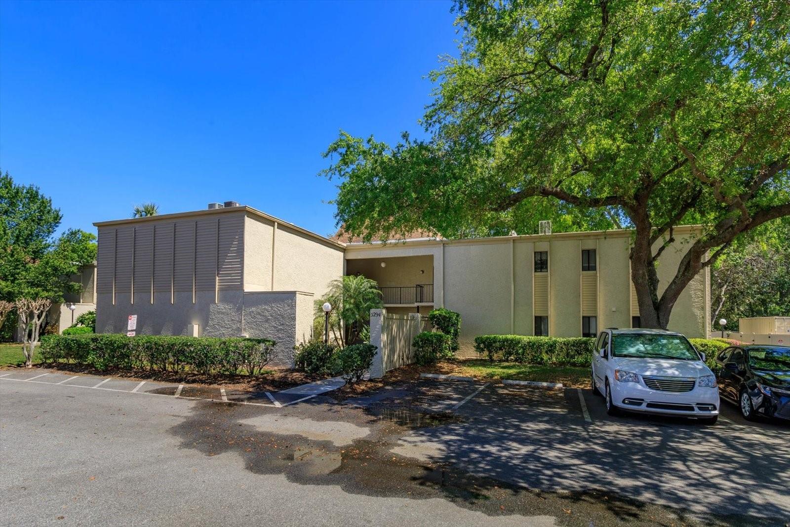 3294 S SEMORAN BLVD #1, ORLANDO, FL, 32822