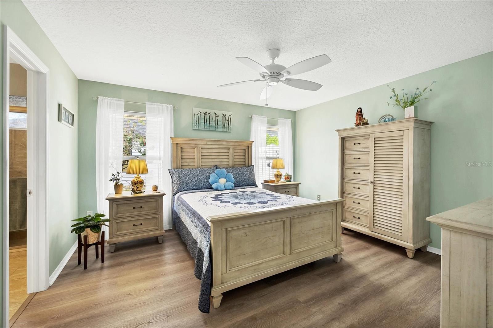9266 CARNATION AVE, ENGLEWOOD, FL, 34224
