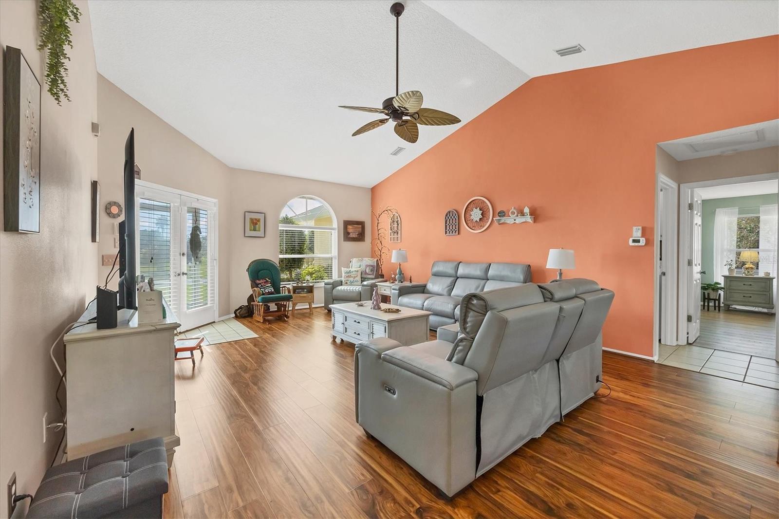 9266 CARNATION AVE, ENGLEWOOD, FL, 34224