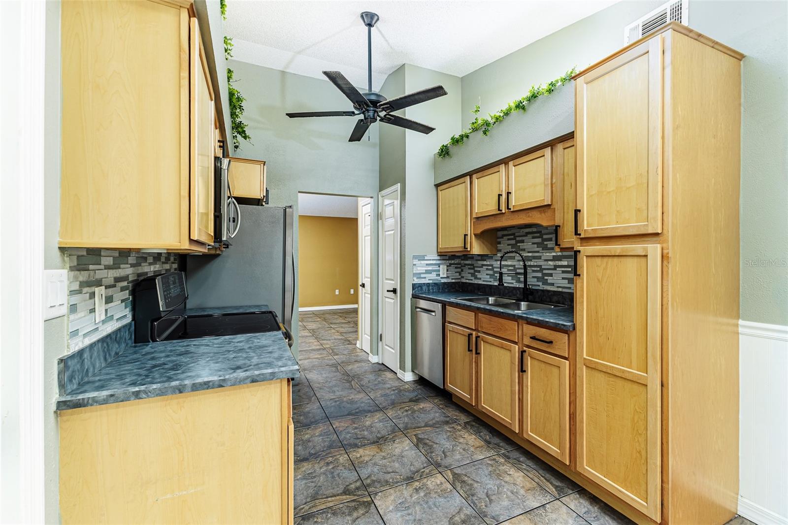 4617 S DEVON AVE, LAKELAND, FL, 33813