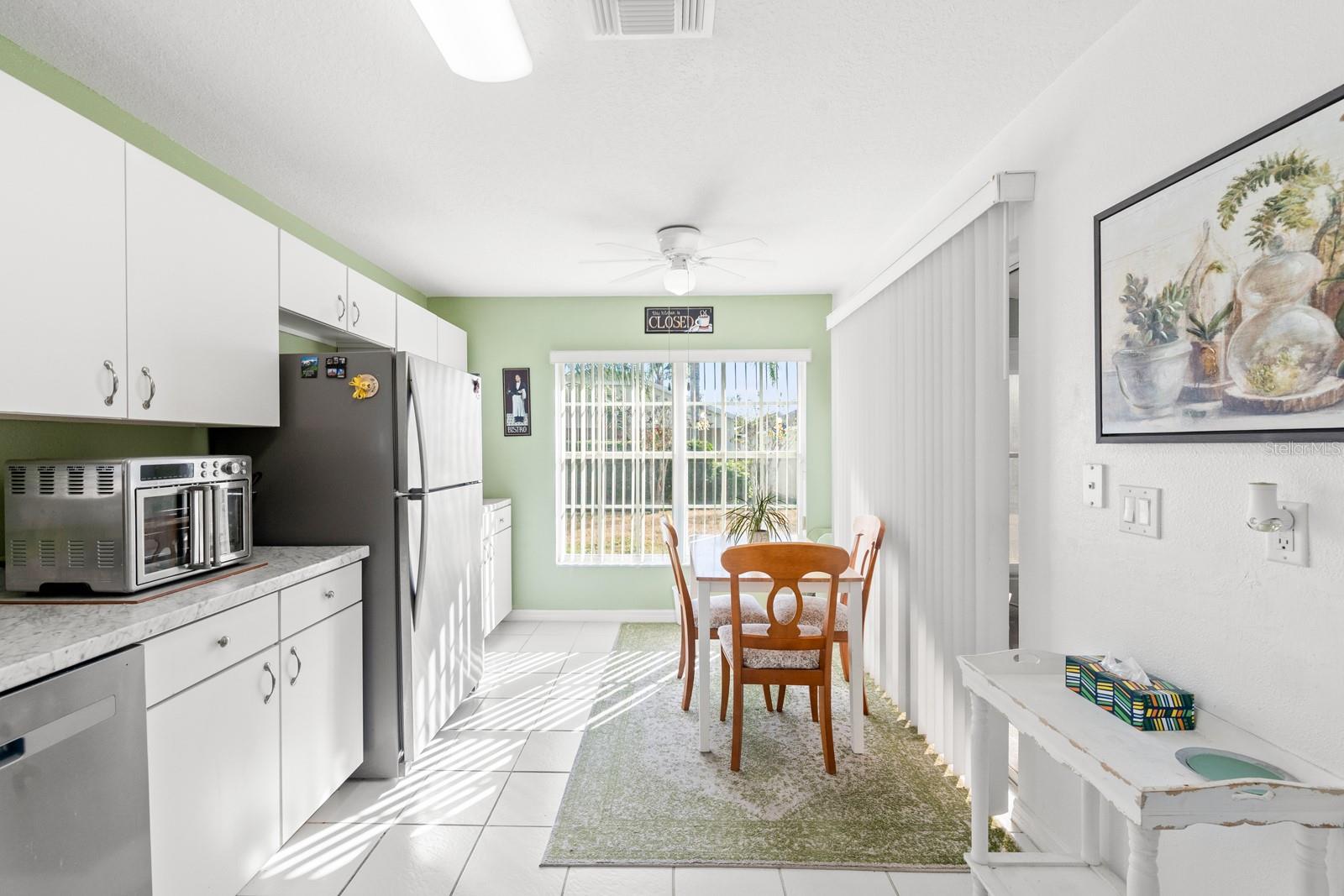 221 PRATHER DR, DAVENPORT, FL, 33837
