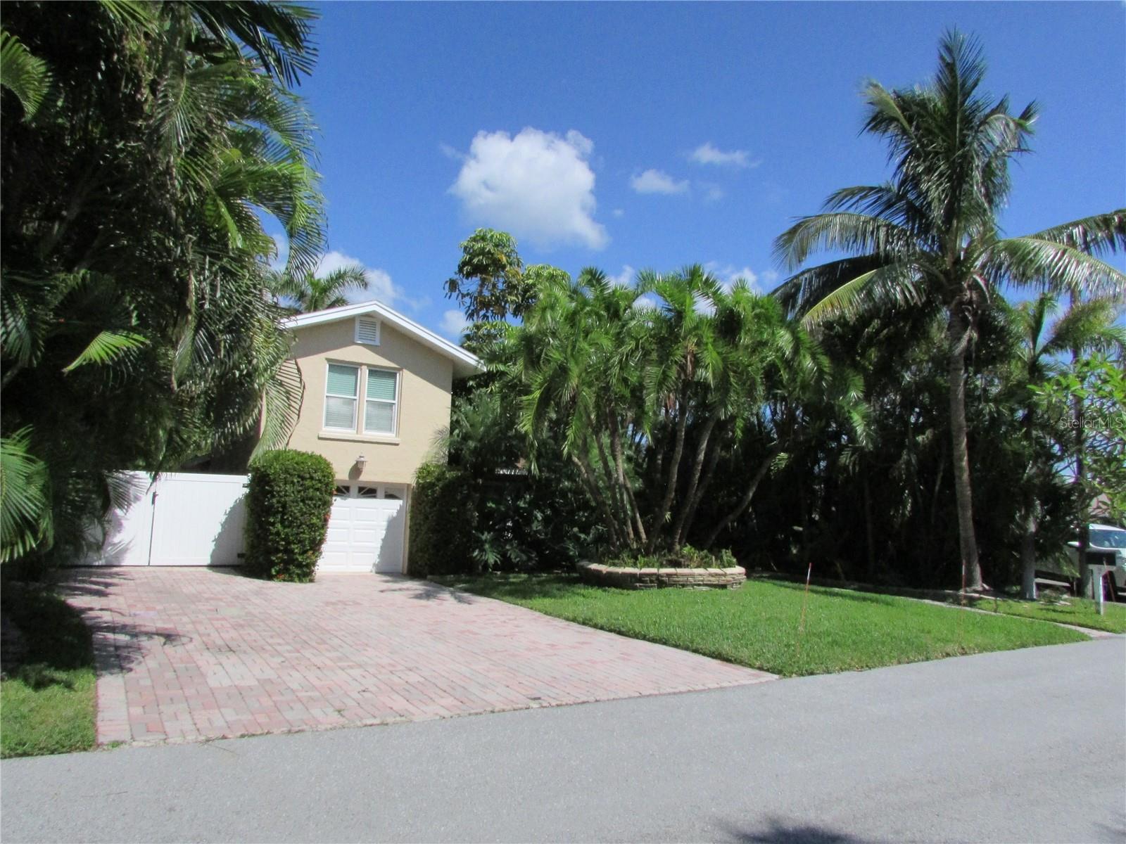 24 160TH CT, REDINGTON BEACH, FL, 33708