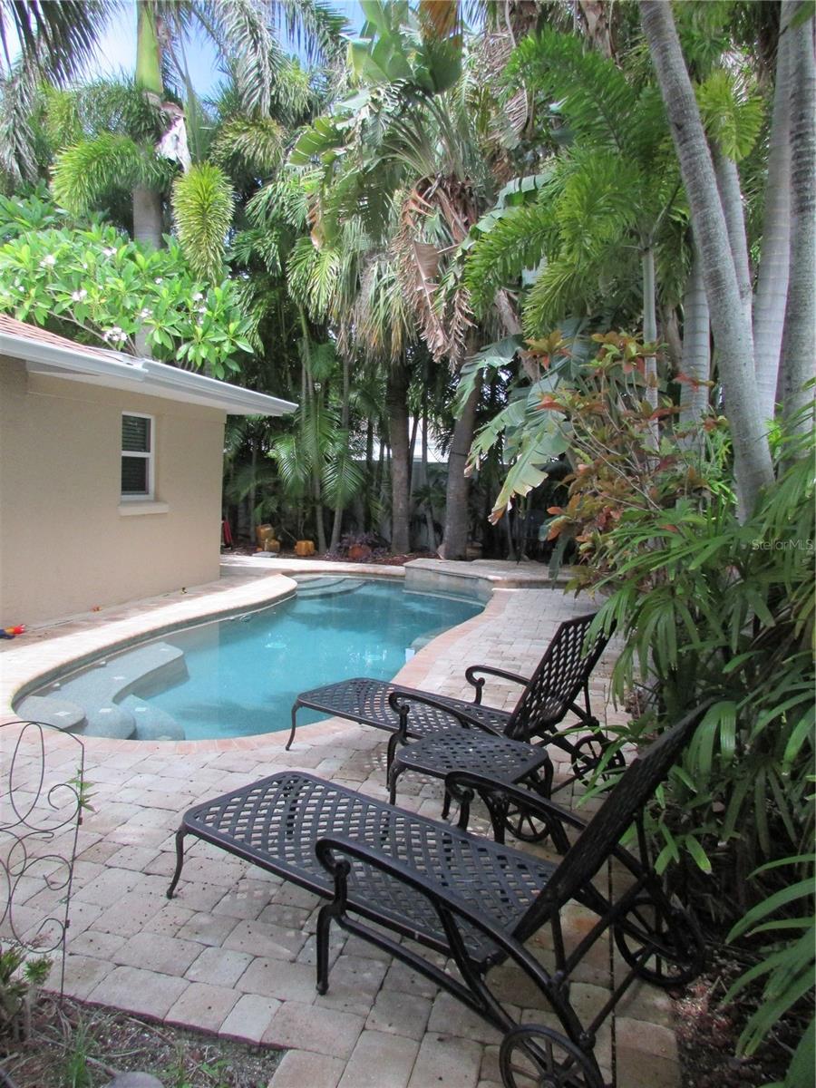 24 160TH CT, REDINGTON BEACH, FL, 33708