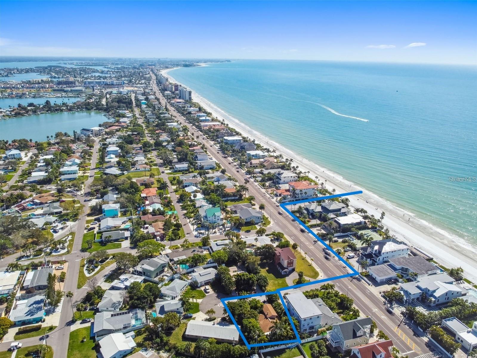 24 160TH CT, REDINGTON BEACH, FL, 33708