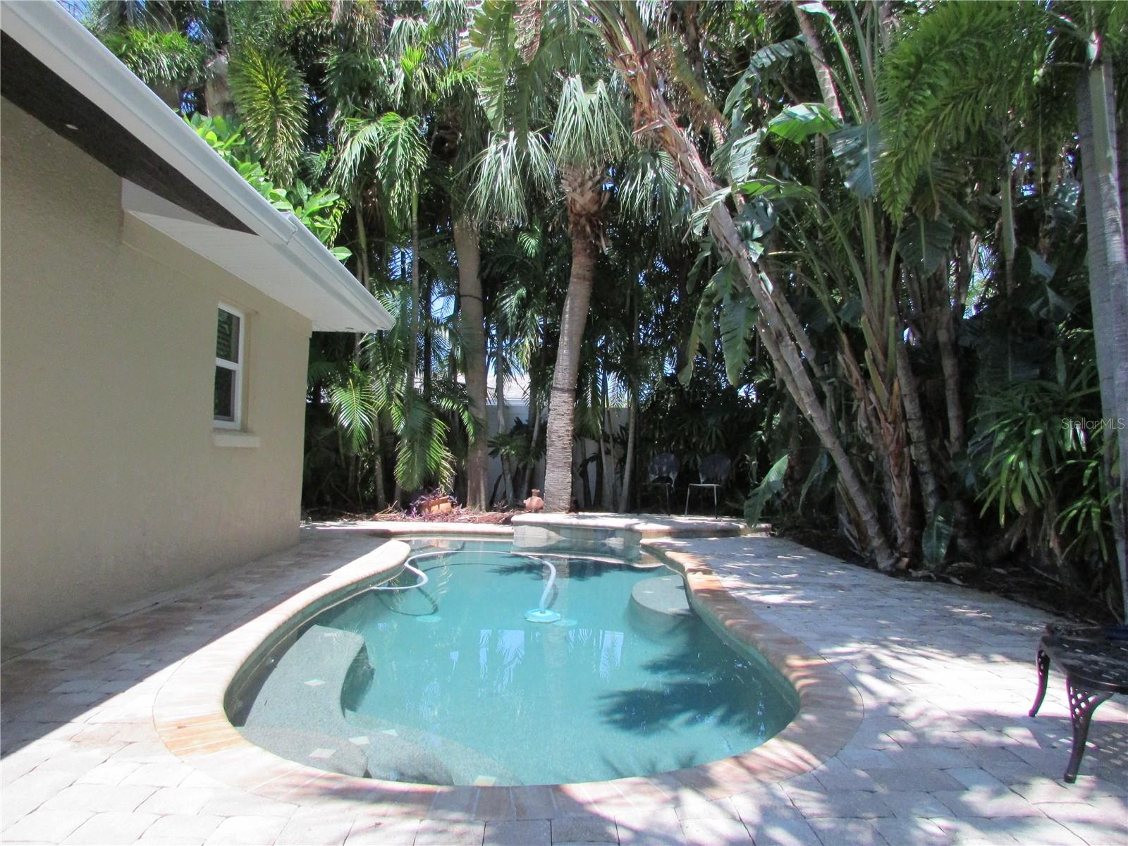 24 160TH CT, REDINGTON BEACH, FL, 33708