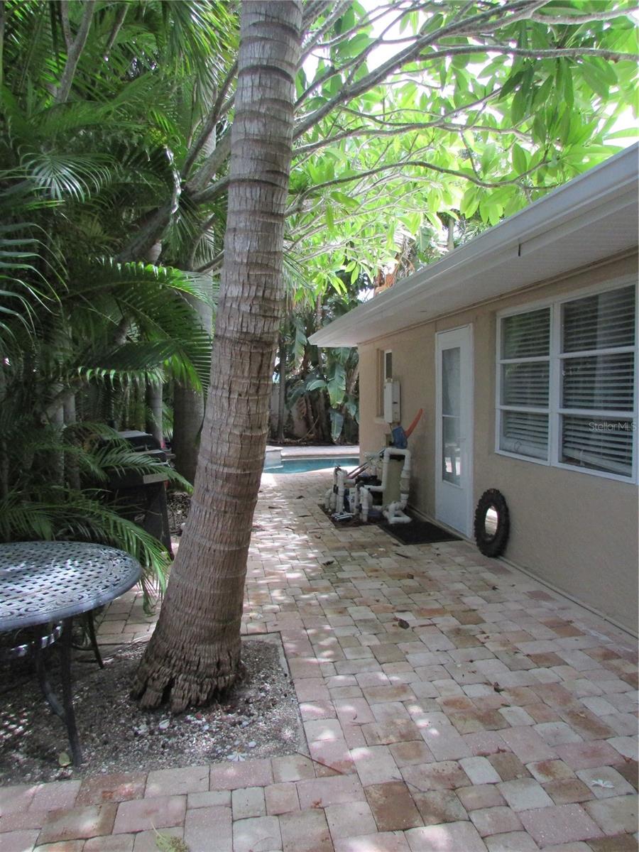 24 160TH CT, REDINGTON BEACH, FL, 33708