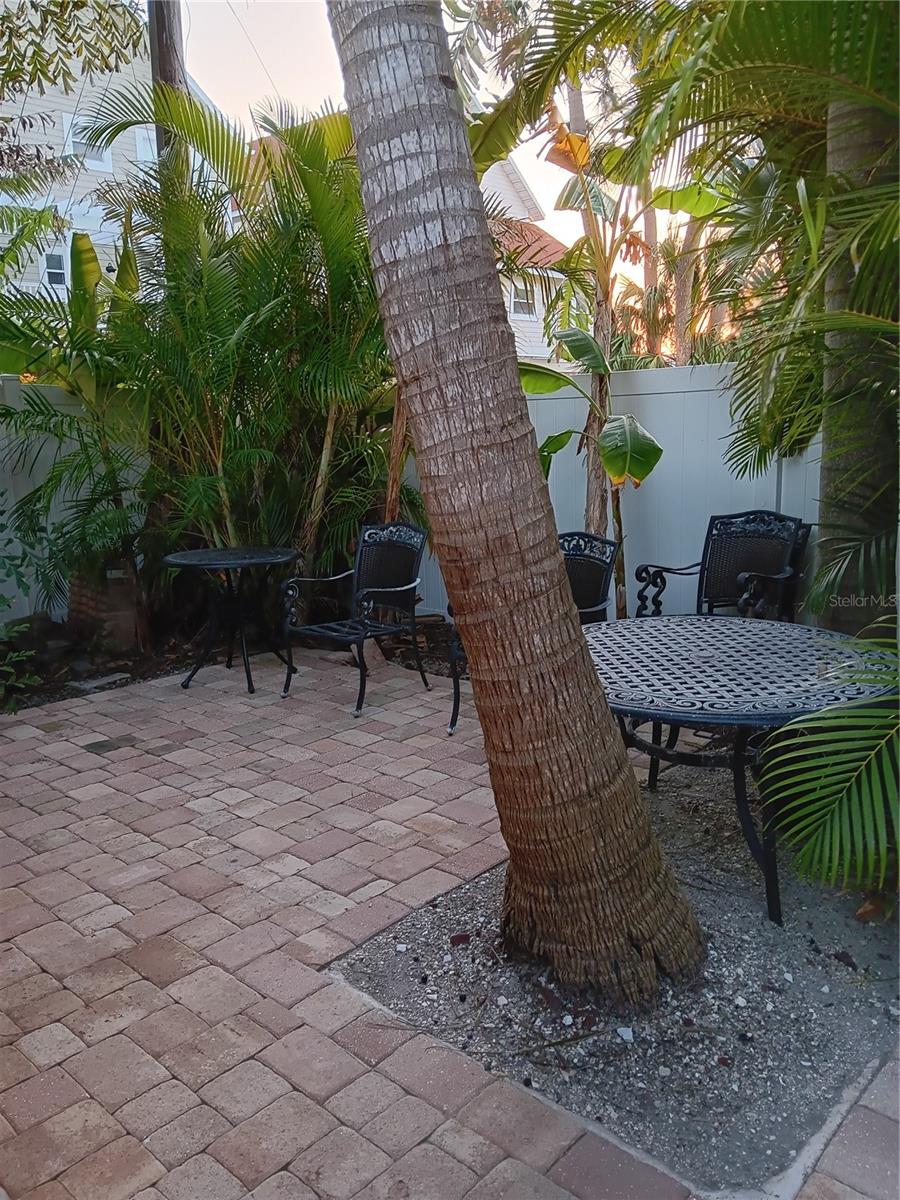 24 160TH CT, REDINGTON BEACH, FL, 33708