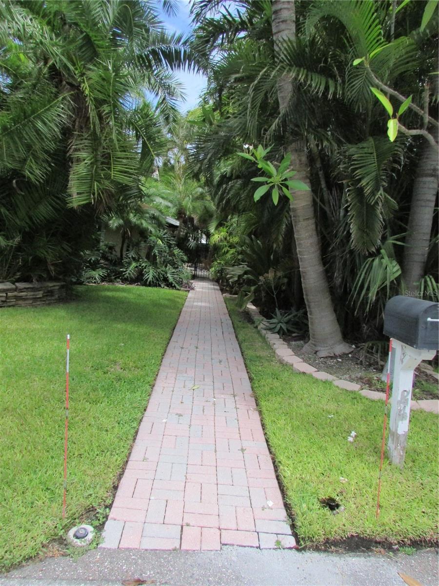 24 160TH CT, REDINGTON BEACH, FL, 33708