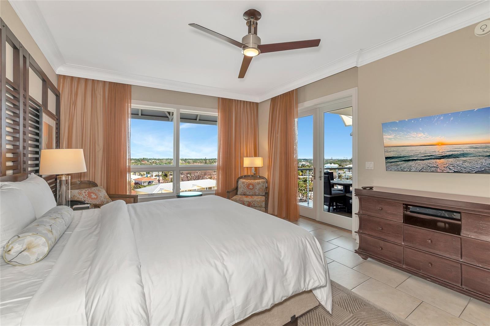 915 SEASIDE DR #604, SARASOTA, FL, 34242