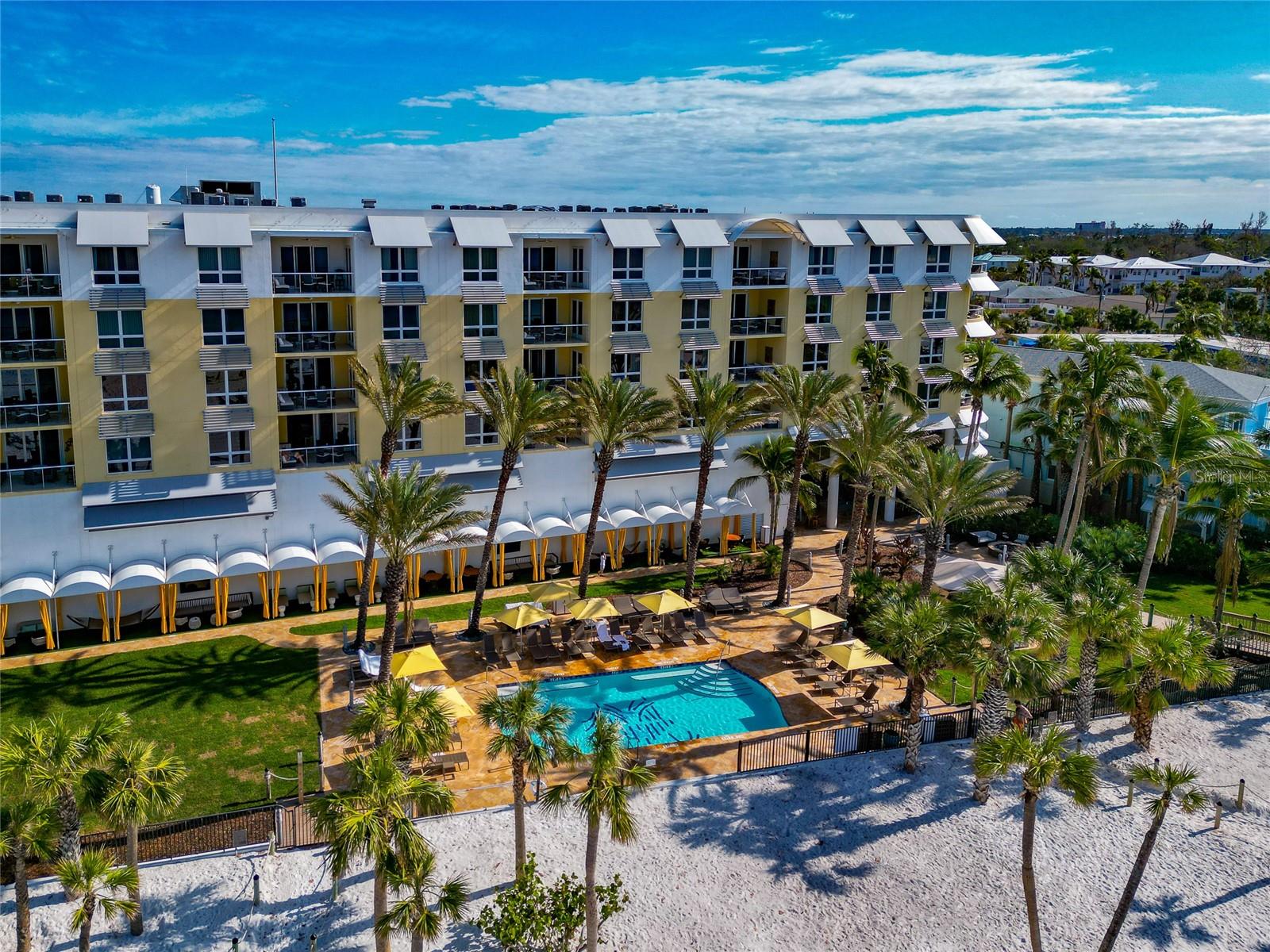 915 SEASIDE DR #604, SARASOTA, FL, 34242