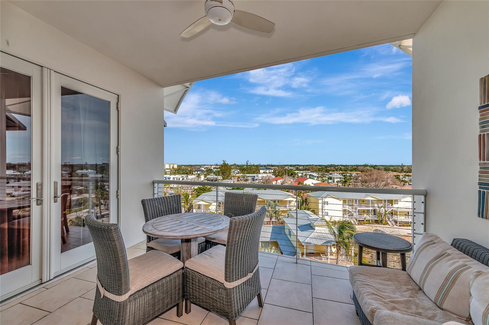 915 SEASIDE DR #604, SARASOTA, FL, 34242