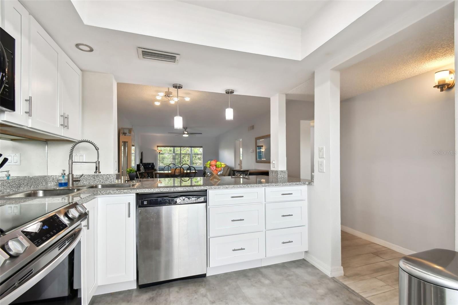7321 CENTRAL AVE #307, ST PETERSBURG, FL, 33710