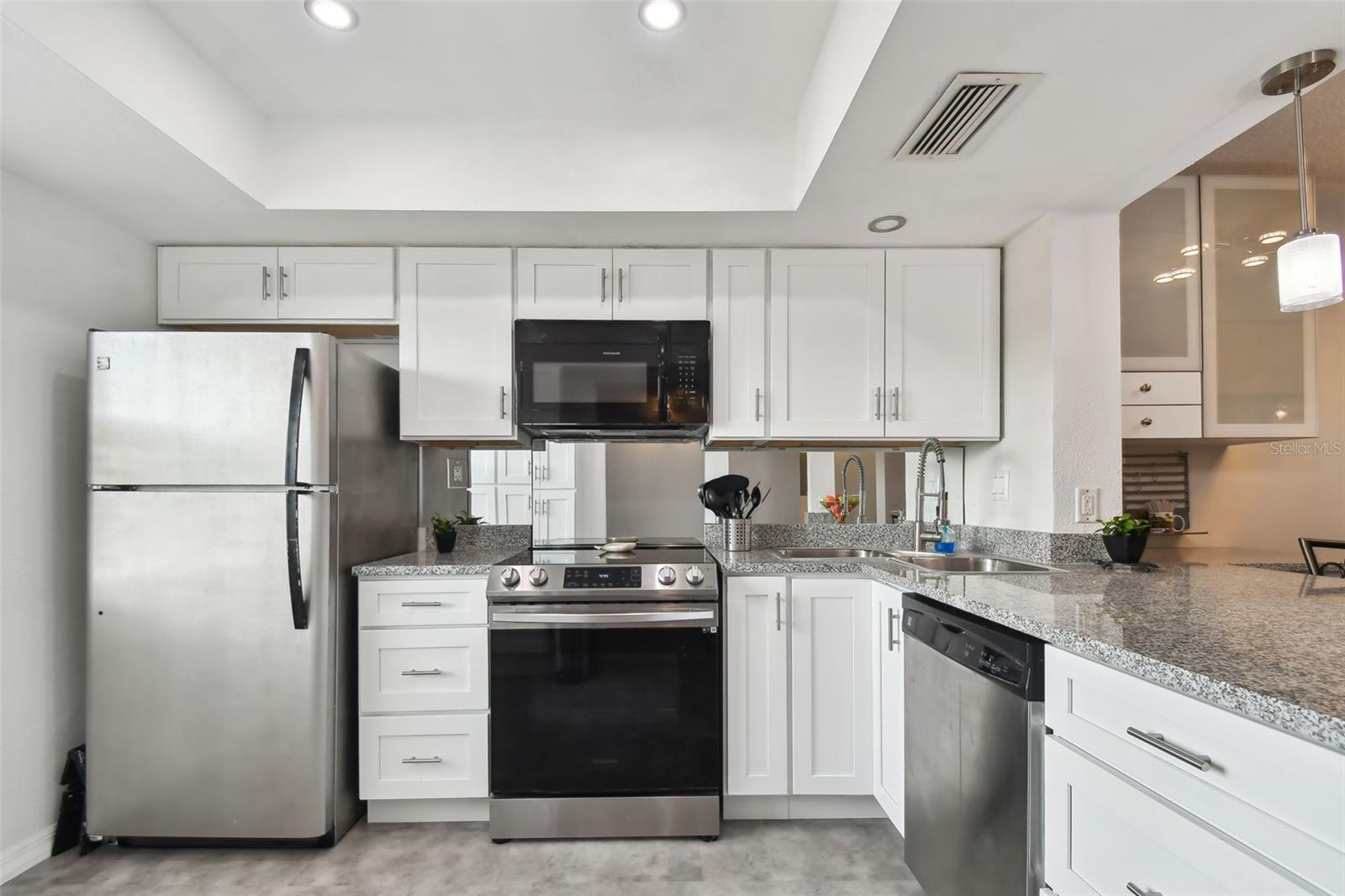 7321 CENTRAL AVE #307, ST PETERSBURG, FL, 33710
