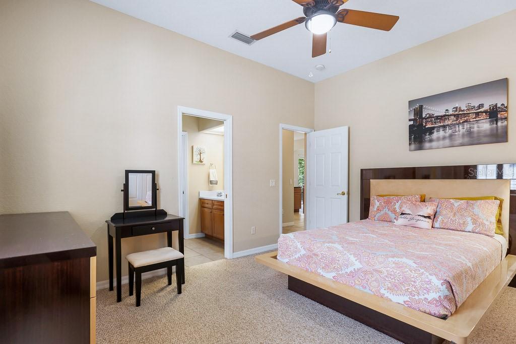 636 CITRUS WOOD LN, VALRICO, FL, 33594