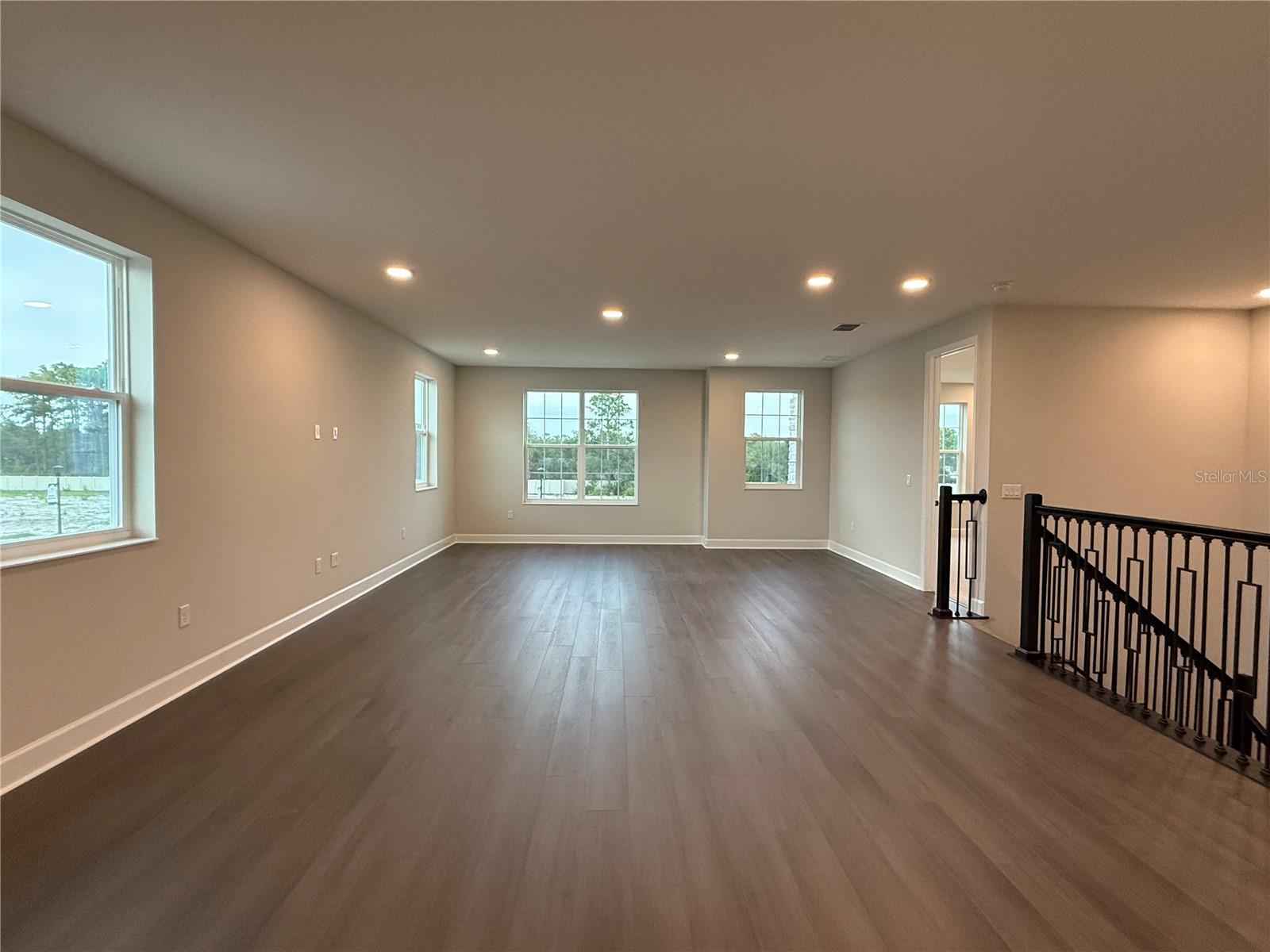 977 HAWKSNEST PT, OVIEDO, FL, 32765