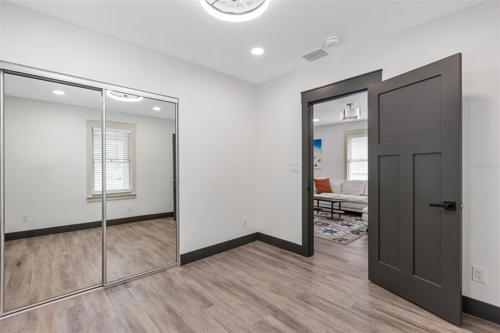 2514 BEACH BLVD S, GULFPORT, FL, 33707