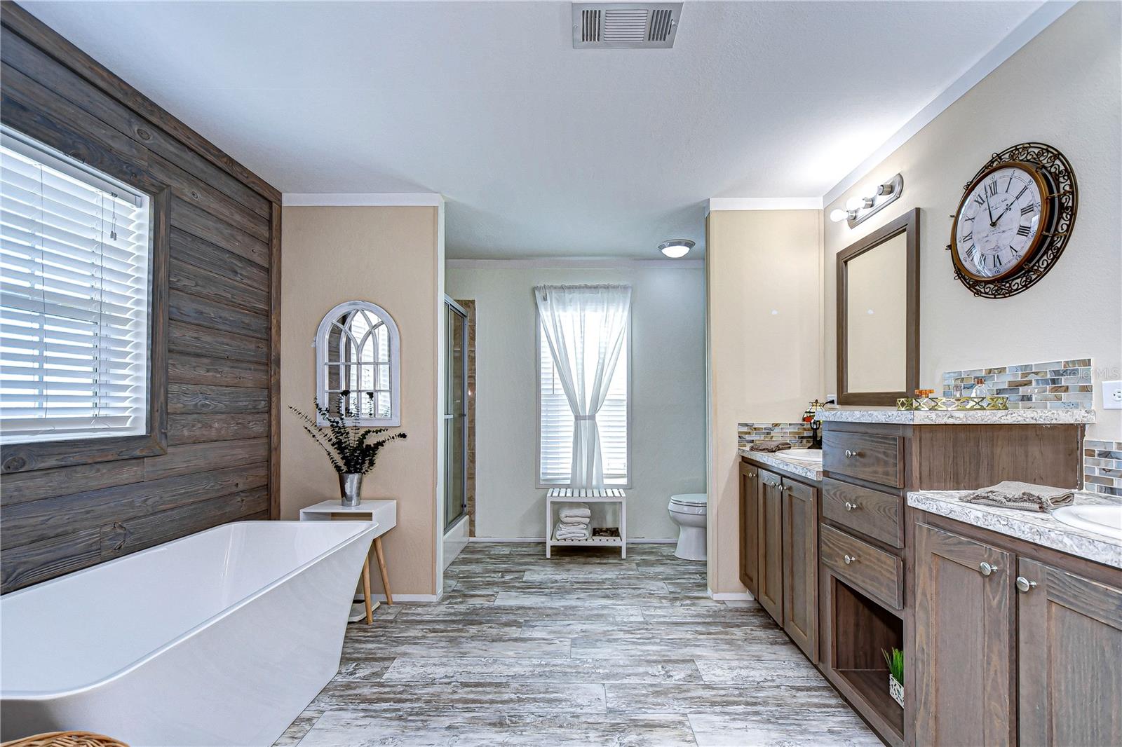 37247 BEVERLY AVE, ZEPHYRHILLS, FL, 33542