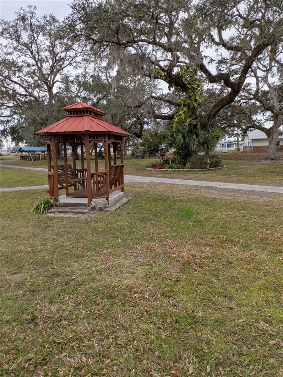 37247 BEVERLY AVE, ZEPHYRHILLS, FL, 33542