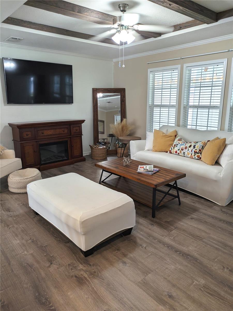 37247 BEVERLY AVE, ZEPHYRHILLS, FL, 33542