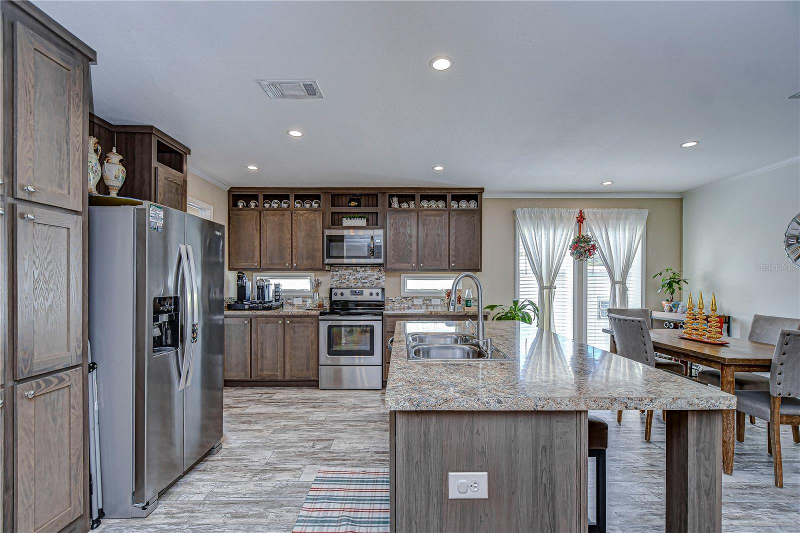 37247 BEVERLY AVE, ZEPHYRHILLS, FL, 33542