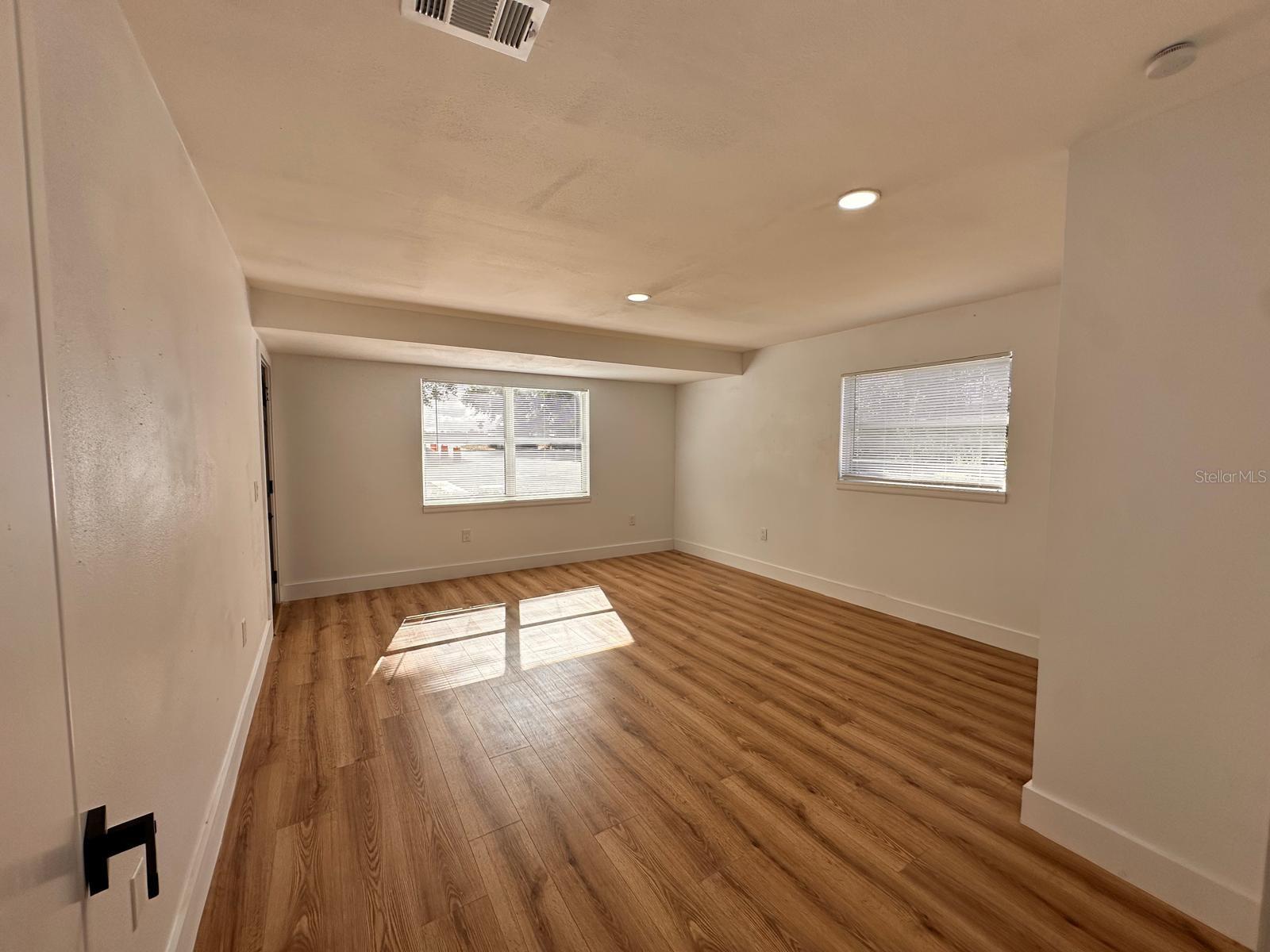 933 WINDSOR ST, LAKELAND, FL, 33803
