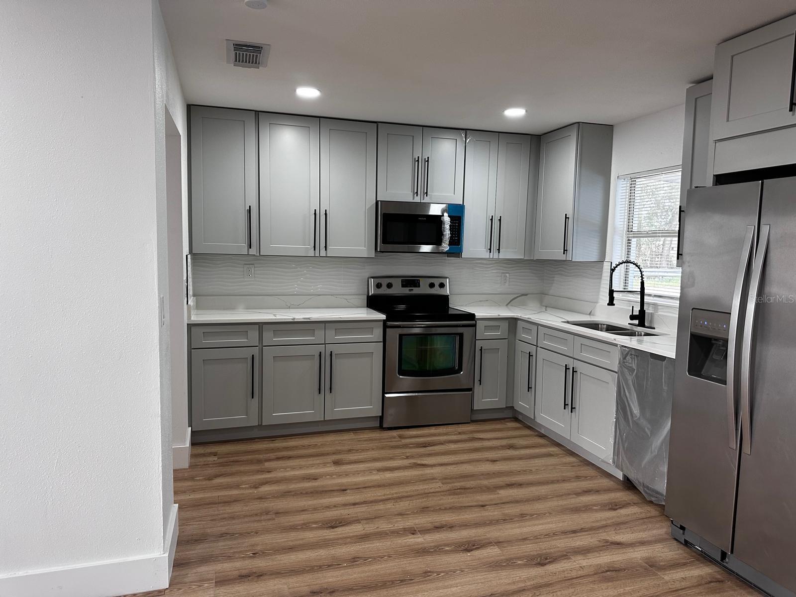 933 WINDSOR ST, LAKELAND, FL, 33803