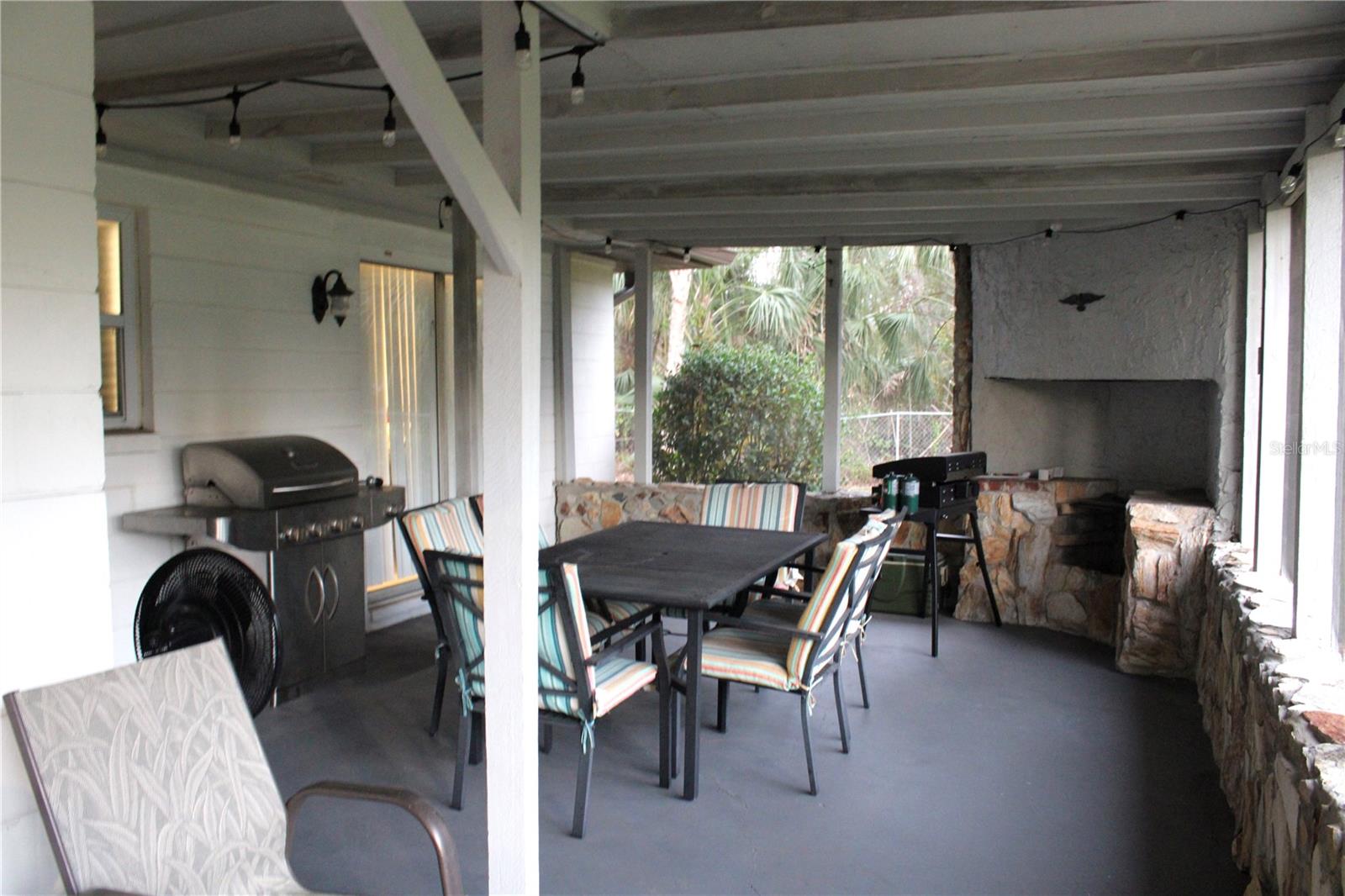 508 CRYSTAL LAKE RD, LUTZ, FL, 33548