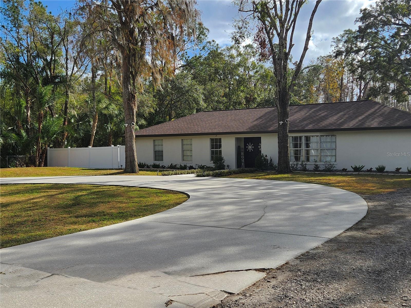 508 CRYSTAL LAKE RD, LUTZ, FL, 33548