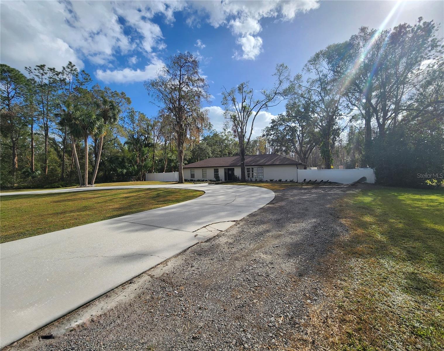 508 CRYSTAL LAKE RD, LUTZ, FL, 33548