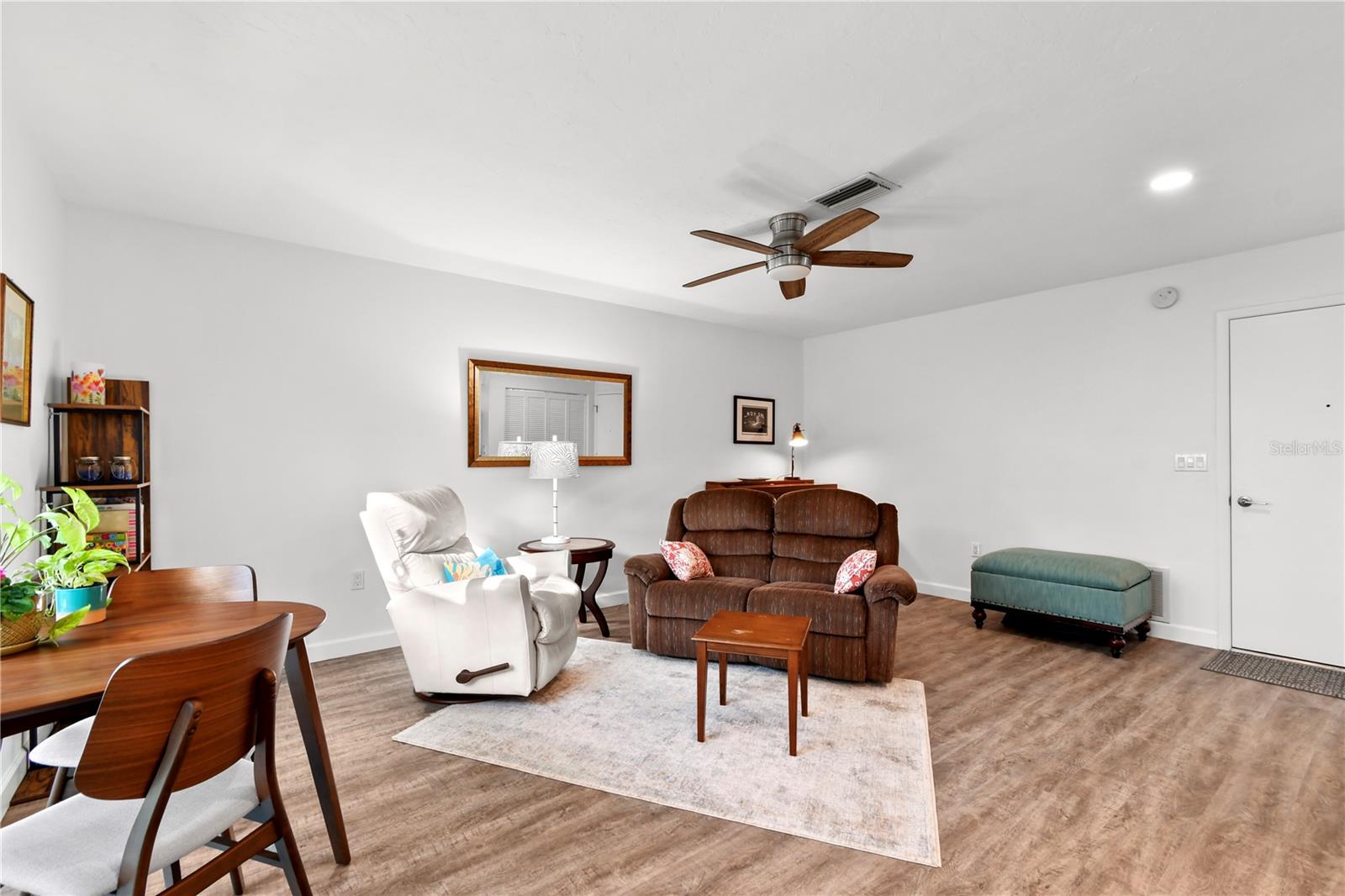 6913 8TH AVE W, BRADENTON, FL, 34209