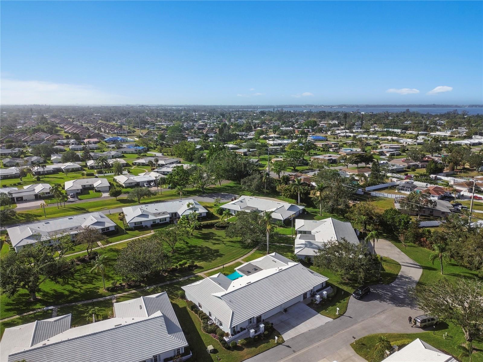 6913 8TH AVE W, BRADENTON, FL, 34209