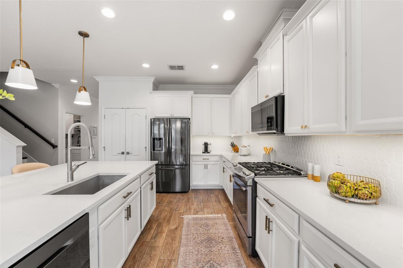 112 SAN LUCIA DR, DEBARY, FL, 32713