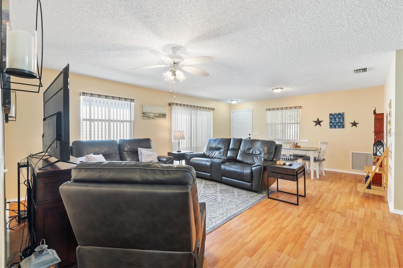 17288 SE 93RD HEYWARD AVE, THE VILLAGES, FL, 32162
